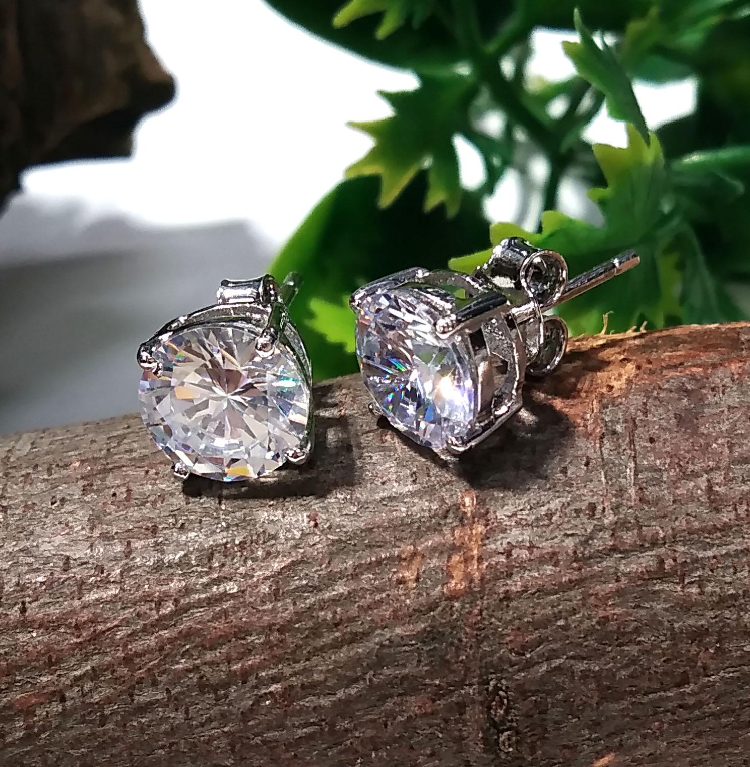 Beautiful White Zircon Faceted Stud Earrings, 925 Starling Silver Earring, Natural Zircon Gemstone Round Shape Stone Size 8x8mm Gift For Her